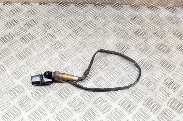 Sonda lambda VW TOURAN 1T3 2011 OEM: 03L906262B,0281004086,0281004085 15292247