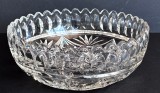 Bol vintage din cristal masiv, cu ornamente florale si geometrice deosebit lucrate, diametru 24 cm