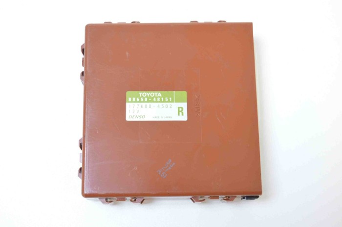 Alt modul de control LEXUS RX _U3_ 2007 OEM: 88650-48151,177600-4302 2243959