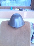Casca militara veche post ww2