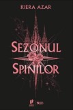 Sezonul Spinilor, Storia Books