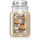 Country Candle Praline Buttercream lum&acirc;nare parfumată 737 g