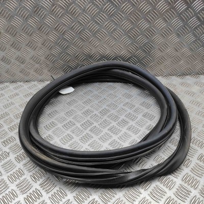 Garnitura ușă dreapta spate VW MULTIVAN T7 STM, STN 2024 OEM: 7T0843791D foto