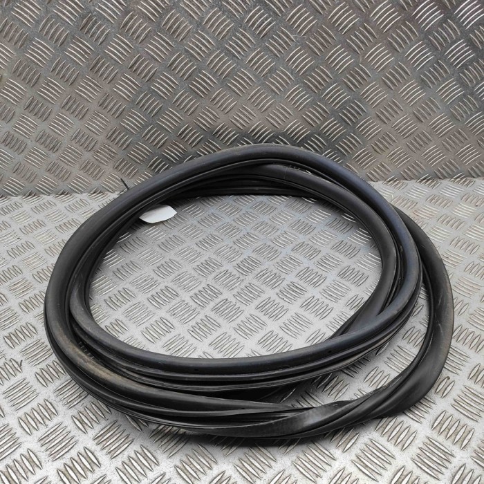 Garnitura ușă dreapta spate VW MULTIVAN T7 STM, STN 2024 OEM: 7T0843791D