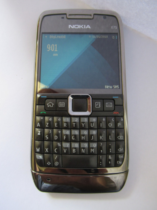 NOKIA E71 telefon colectie