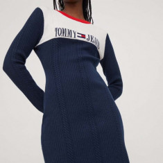 Tommy Jeans rochie culoarea bleumarin, mini, mulată DW0DW17527