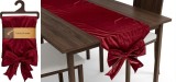 Traversa de masa din catifea visinie cu funda decorativa, 33x240 cm
