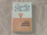 AGATHA CHRISTIE - PISICA PRINTRE PORUMBEI