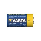 Cumpara ieftin Baterie Varta Industrial PRO CR123A 3V Lithium, Dimensiuni 16.8x34.5mm, 20 grame