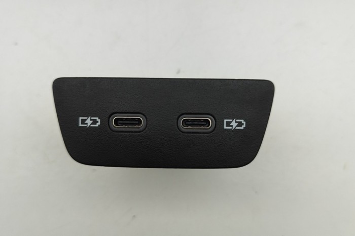 USB VW T-CROSS C11 2024 OEM: 2G6035718,35645242 31406037