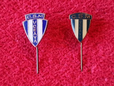 Lot 2 insigne fotbal - CSM SUCEAVA foto