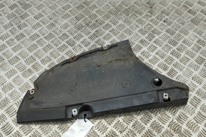 Scut motor dreapta spate BMW 3 F30, F80 2017 OEM: 7258048 | 24390154