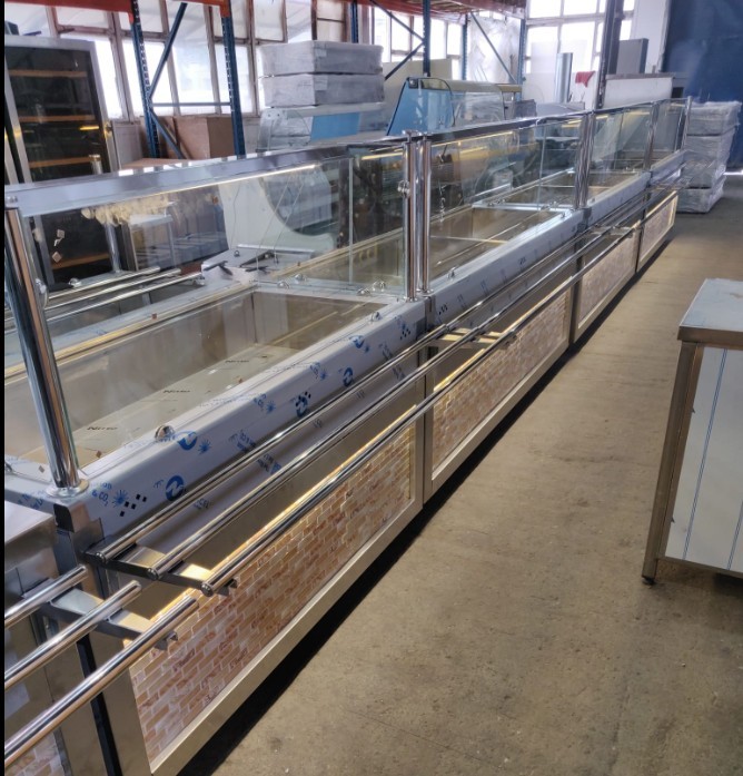 LINIE AUTOSERVIRE - VITRINE CALDE BAIN MARIE SI VITRINE RECI