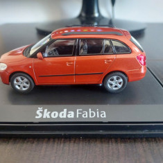 Macheta SKODA FABIA 2 KOMBI FACELIFT 2010 - Abrex, 1/43, noua, dealer edition.