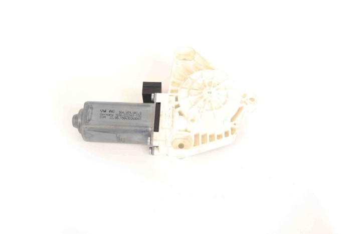Motor macara geam ușă dreapta față VW GOLF VII 5G1, BQ1, BE1, BE2 2015 OEM: 5Q4959802B 10854960