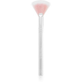 RMS Beauty Skin2Skin Classic Fan iluminator pensulă corectoare 1 buc