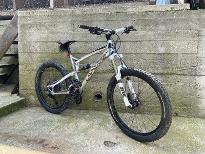 Vand MTB Lapierre full Fox foto