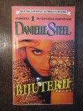 BIJUTERII-DANIELLE STEEL