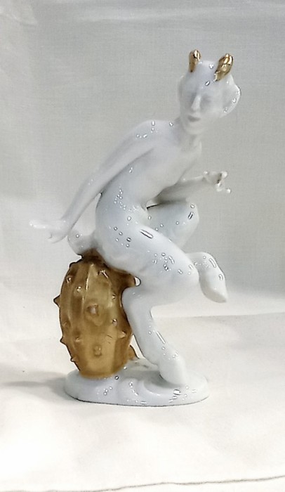 Faun porțelan stil art deco cca 1920