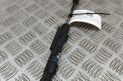 Amortizor capota dreapta față BMW 3 F30, F80 2016 OEM: 7239233 | 27550148 foto