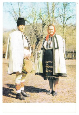 QW28 - Tematica arta populara 22 - costume populare - Hateg foto