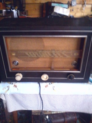 Radio Vechi pe Lampi FWF Heroton 662 W foto