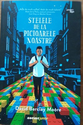 STELELE DE LA PICIOARELE NOASTRE - DAVID BARCLAY MOORE, 2021 foto