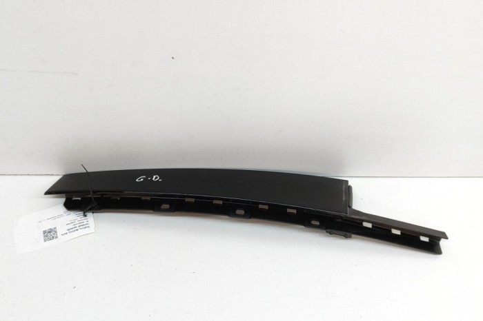 Ornament vertical ușă dreapta spate BMW 3 Touring G21 2022 OEM: 7465140 25031767