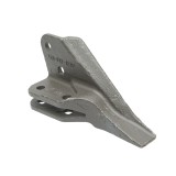 Dinte cupa lateral stanga pentru buldoexcavator Komatsu OEM 312204053