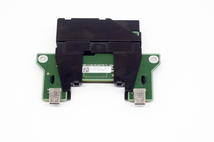 USB TESLA MODEL 3 2021 OEM: 1546129-61-D,1546129-00-D 14980805