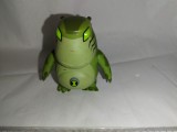 bnk jc Ben 10 - Upchuck