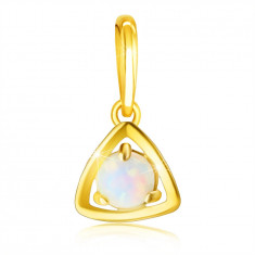 Pandantiv din aur de 9K - contur al unui triunghi cu opal sintetic rotund