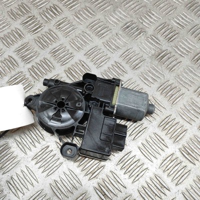 Motor macara geam ușă dreapta spate VW GOLF VII 5G1, BQ1, BE1, BE2 2018 OEM: 5Q0959812D,0130822694 27292884 foto