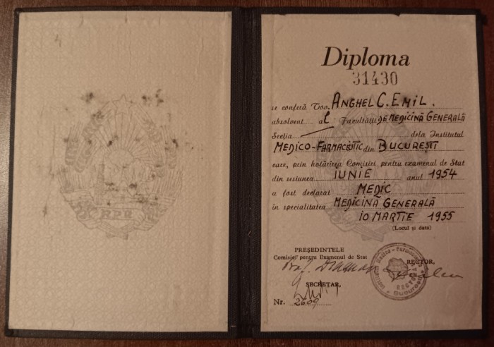 QW13 1 18 - 1955 - Diploma absolvire - Facultatea de medicina generala - medic