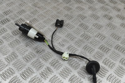 Motor rezervor lichid de parbriz MERCEDES-BENZ C S206 2024 OEM: A2058660000 30455050 foto