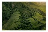 Tablou Canvas, "Pădure de smarald la asfințit", Verde, Văi, Vegetație, V&acirc;rfuri, Vremuri, Visterie, Viziune, Variație, Văzduh, Vise., 39 x 26 cm, CMCLA