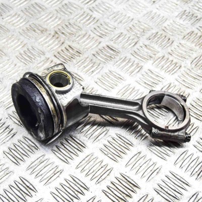 Piston AUDI Q5 FY 2021 OEM: 05L107065R,04L105401A foto