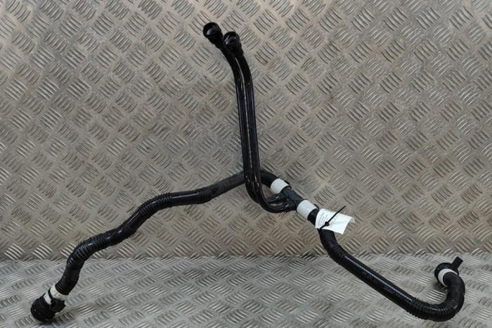 Furtun de lichid de răcire TESLA MODEL Y 2022 OEM: 1647665-00-E 23133202
