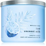 Bath &amp; Body Works Iced Coconut Milk lum&acirc;nare parfumată 411 g