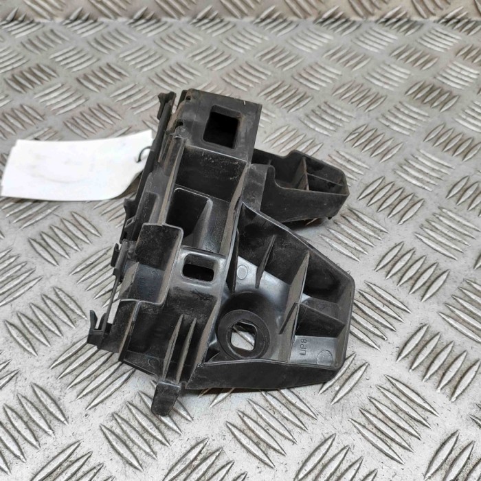 Suport bara de protecție st&acirc;nga spate VW PASSAT Variant B8 3G5 2016 OEM: 3G9807483 28330187