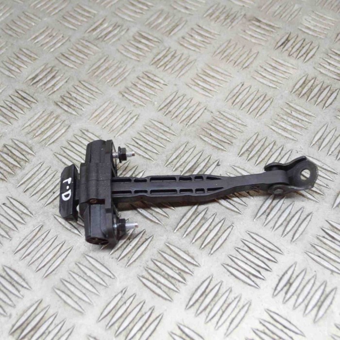 Limitator ușă dreapta față TESLA MODEL Y 2021 OEM: 1500682-00-B 14829143