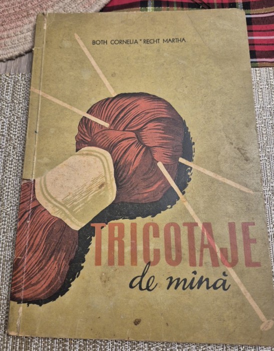 Tricotaje de mana Both Cornelia