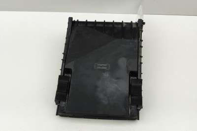 Capac panou de siguranțe VW PASSAT Variant B7 365 2012 OEM: 1K0937132F,1K0937132G 31045353 foto