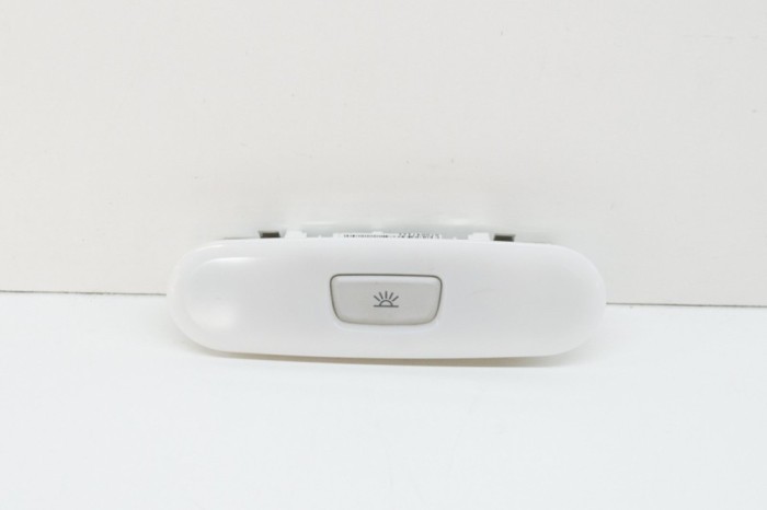 Iluminare interioară AUDI A4 Avant 8K5, B8 2013 OEM: J012300,8T0947111 13133392