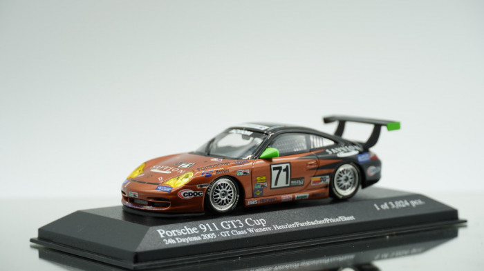 Porsche 911 996 &quot;GT3 Class Nr. 71 Winner Daytona&quot; - Minichamps 1/43