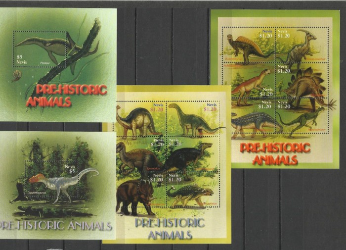 NEVIS 2005 ANIMALE PREISTORICE DINOZAURI