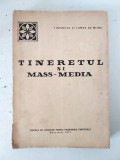 Tineretul si Mass-Media (1971) - Centrul de Cercetari pentru Problemele Tineretului