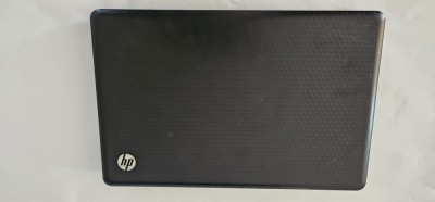 LEPTOP HP G60 , DISPLAY SPART , PROCESOR i3 , LEPTOPUL FUNCTIONEAZA , SE VINDE PENTRU PIESE FARA HARD ,RAMI SI BATERIE . foto