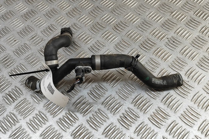 Furtun de lichid de răcire PORSCHE Taycan 2022 OEM: 9J1122055C | 31802693