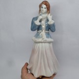 Doamna - bibelou portelan vechi, vintage